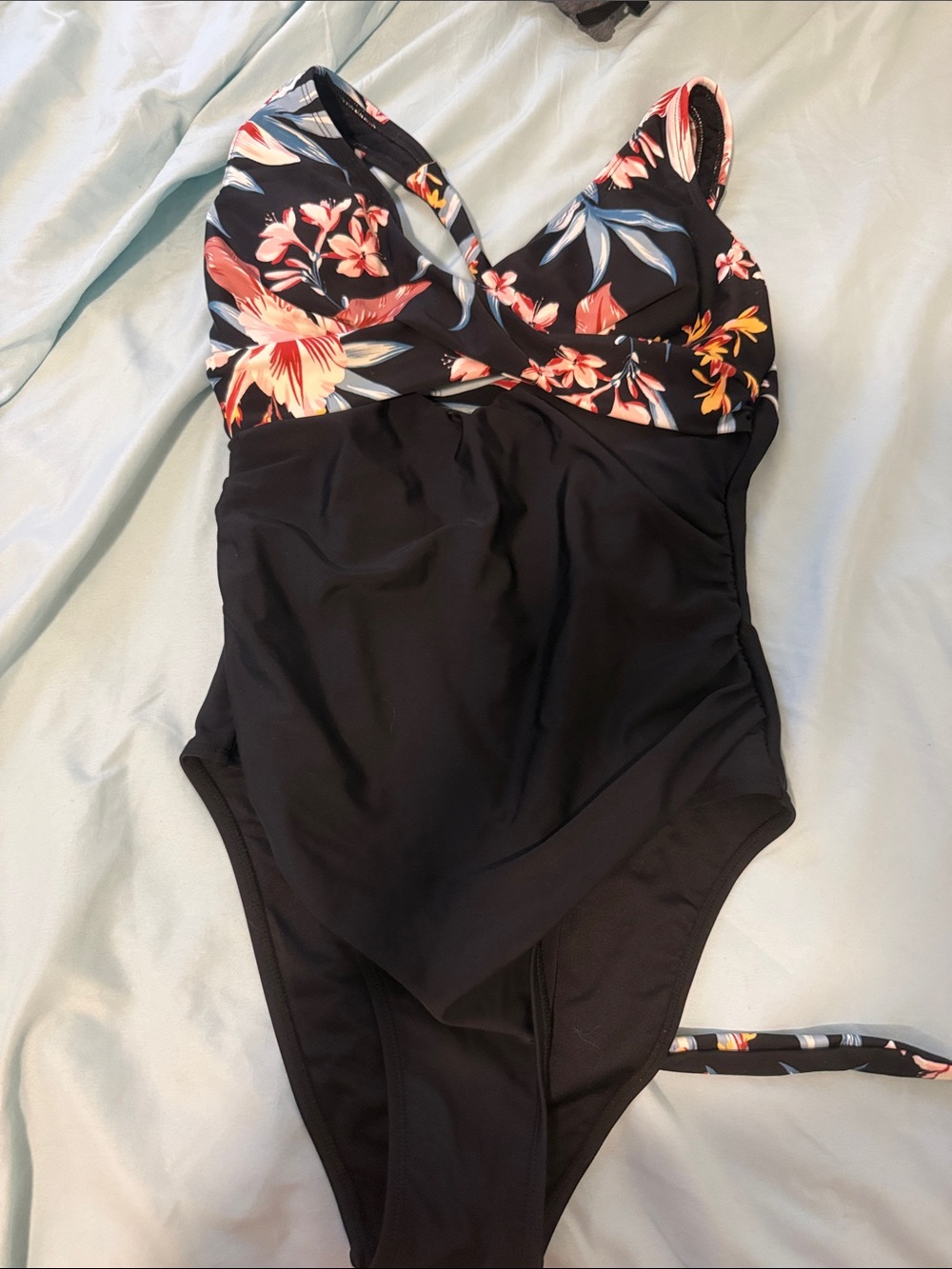 Cupshe Black Floral-Top  One-Piece Swimsuit